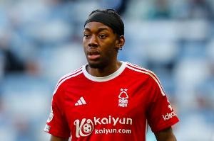 爱游戏官方入口-努诺:阿沃尼伊腿筋受伤&伊兰加因不适被换下,具体仍须等待检查