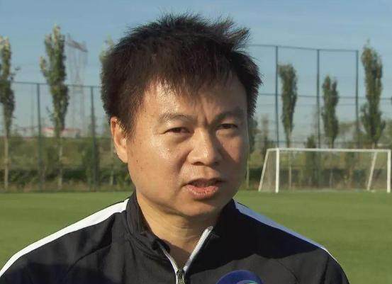 爱游戏平台中心-于根伟：输球责任教练承担 希望接下来联赛能打好